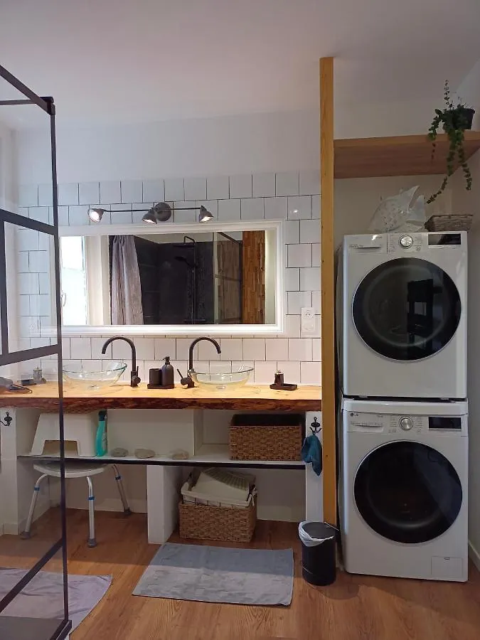 Holiday home Gite Redrooster Home - 160M2, 4 Ch, 2 Sdb, Fibre, Parking, Sauna, Bain A Remous Theys France