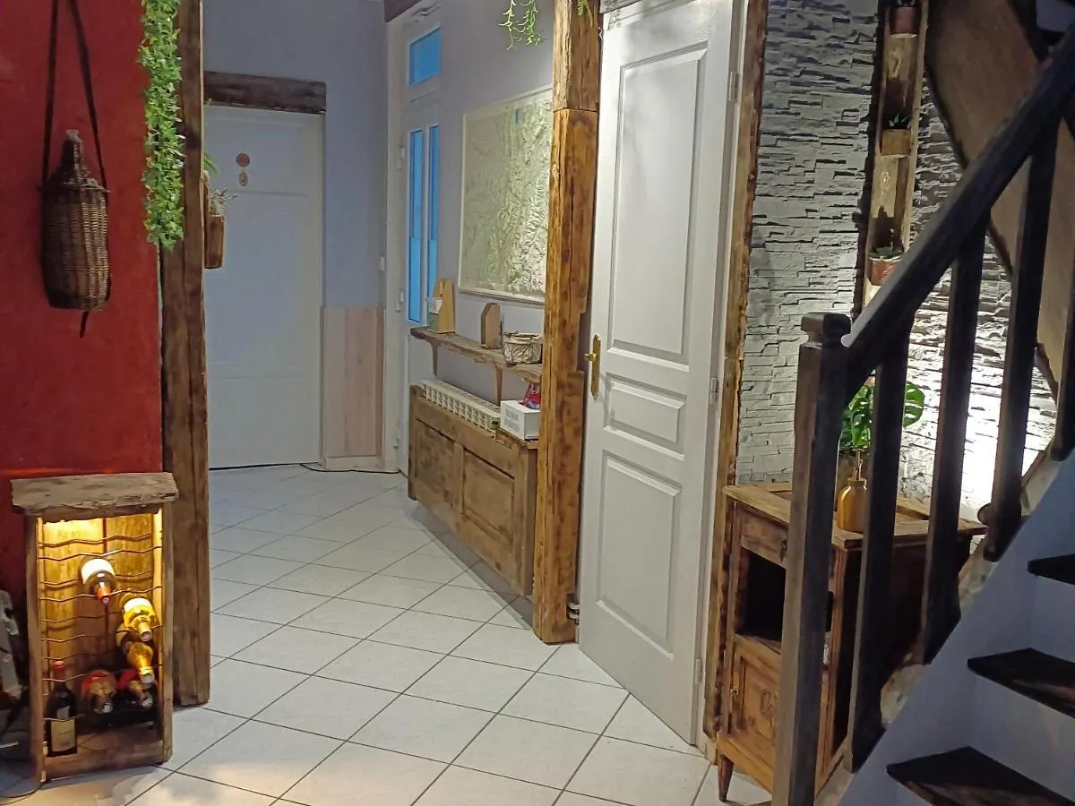Gite Redrooster Home - 160M2, 4 Ch, 2 Sdb, Fibre, Parking, Sauna, Bain A Remous Theys 0*,  France